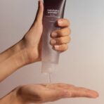 BLACK RICE triple AHA gentle cleansing gel unscented 100ml