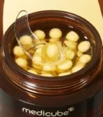 Medicube Deep Vita C Capsule Cream